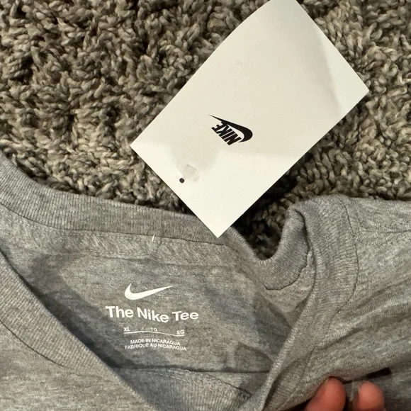 5/$25 Nike Kids XL Gray soccer Graphic Tee, NWT - Picture 3 of 5